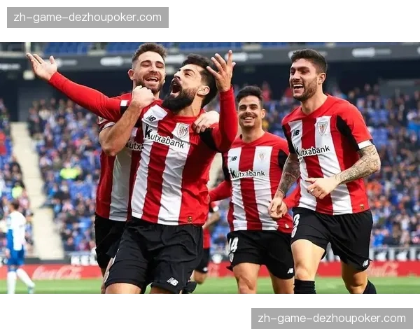 战术分析:塞维利亚新帅阿尔梅达如何调整球队攻防结构 战术分析:塞维利亚新帅阿尔梅达如何调整球队攻防结构